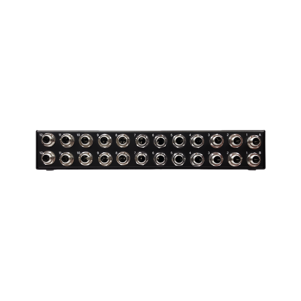 DF Audio Minibay S24 -patchbay, takapaneeli
